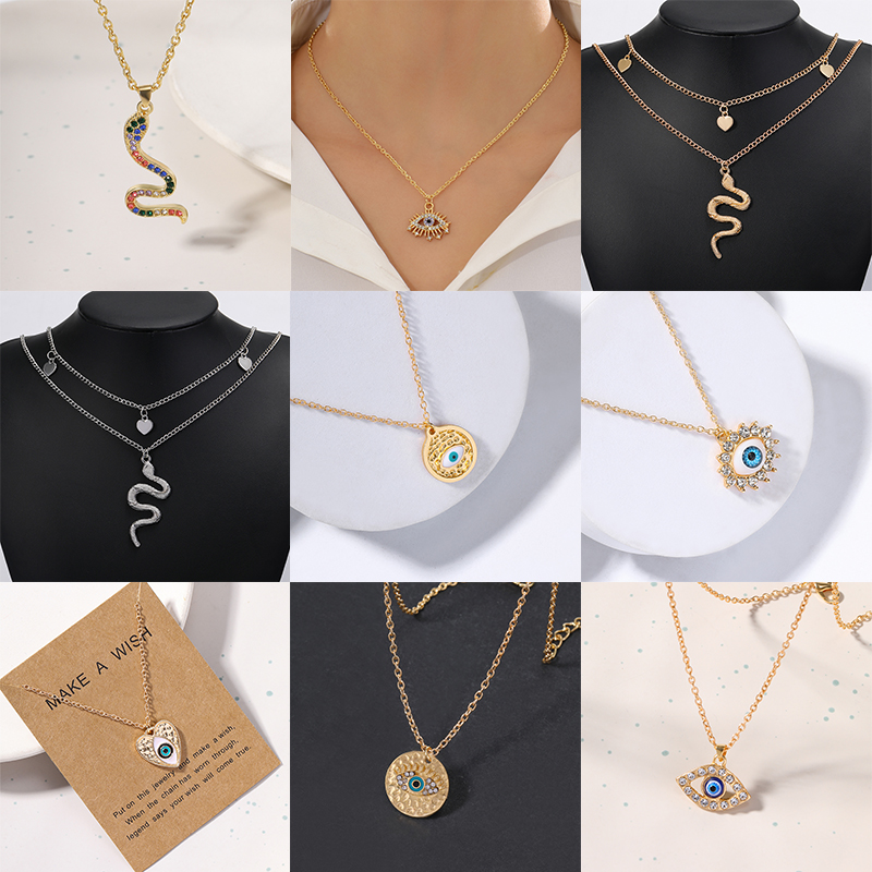 1 Piece Fashion Devil's Eye Snake Alloy Inlay Artificial Diamond Women's Pendant Necklace display picture 1