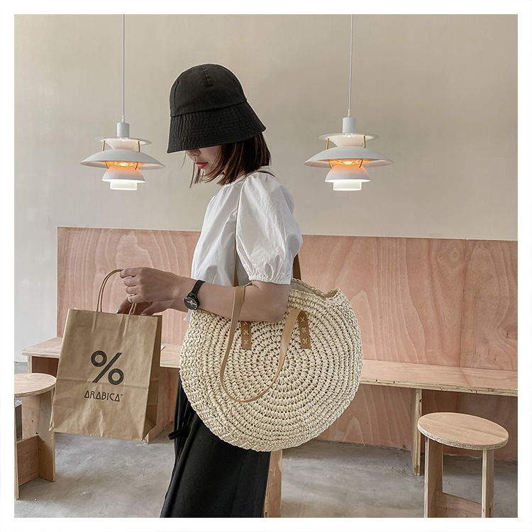Women's Spring&summer Straw Solid Color Vacation Round Open Straw Bag display picture 2