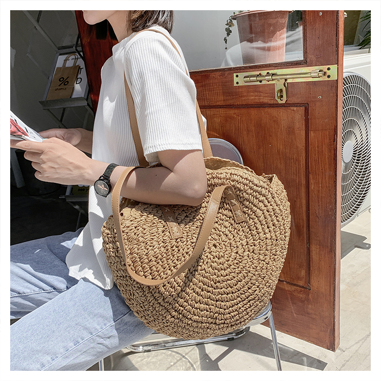 Women's Spring&summer Straw Solid Color Vacation Round Open Straw Bag display picture 3