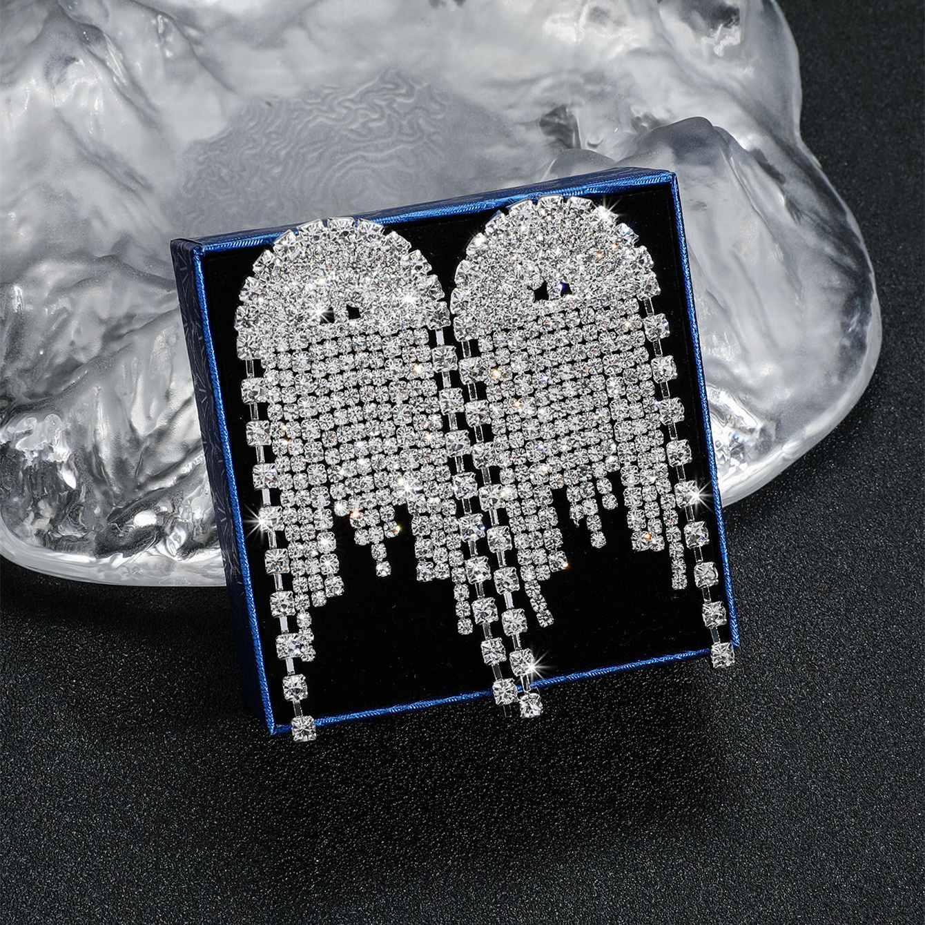 1 Pair Shiny Tassel Rhinestone Inlay Crystal Silver Plated Women's Drop Earrings display picture 8