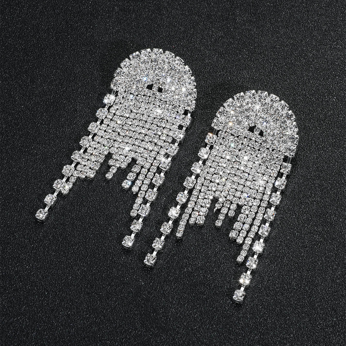 1 Pair Shiny Tassel Rhinestone Inlay Crystal Silver Plated Women's Drop Earrings display picture 9