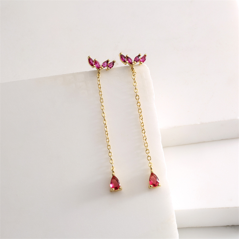 1 Pair Elegant Streetwear Water Droplets Inlay Copper Zircon Gold Plated Drop Earrings display picture 3