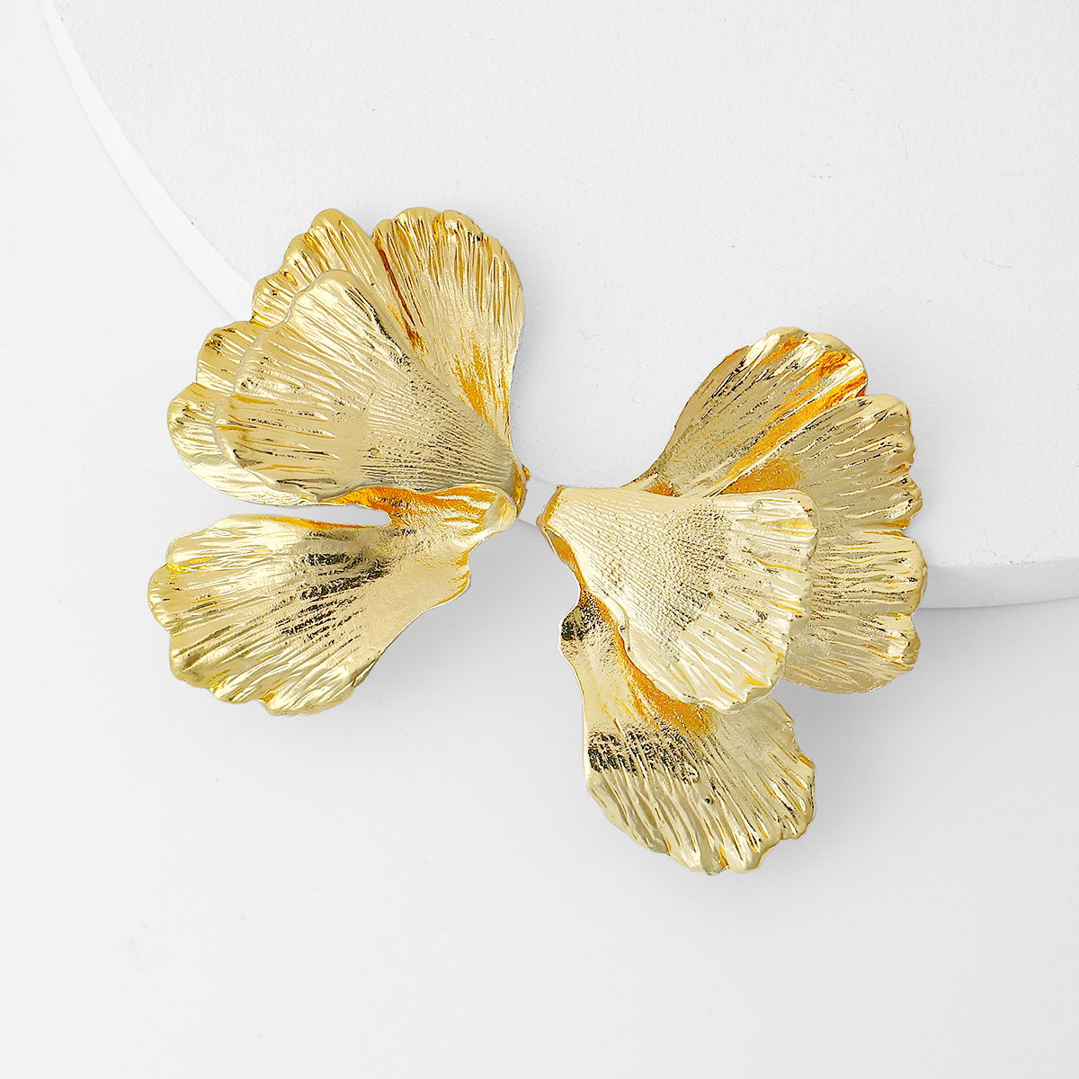 1 Pair Fashion Ginkgo Leaf Plating Alloy Ear Studs display picture 7
