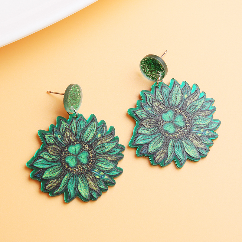 1 Pair Fashion Flower Synthetic Resin St. Patrick Women's Drop Earrings display picture 1