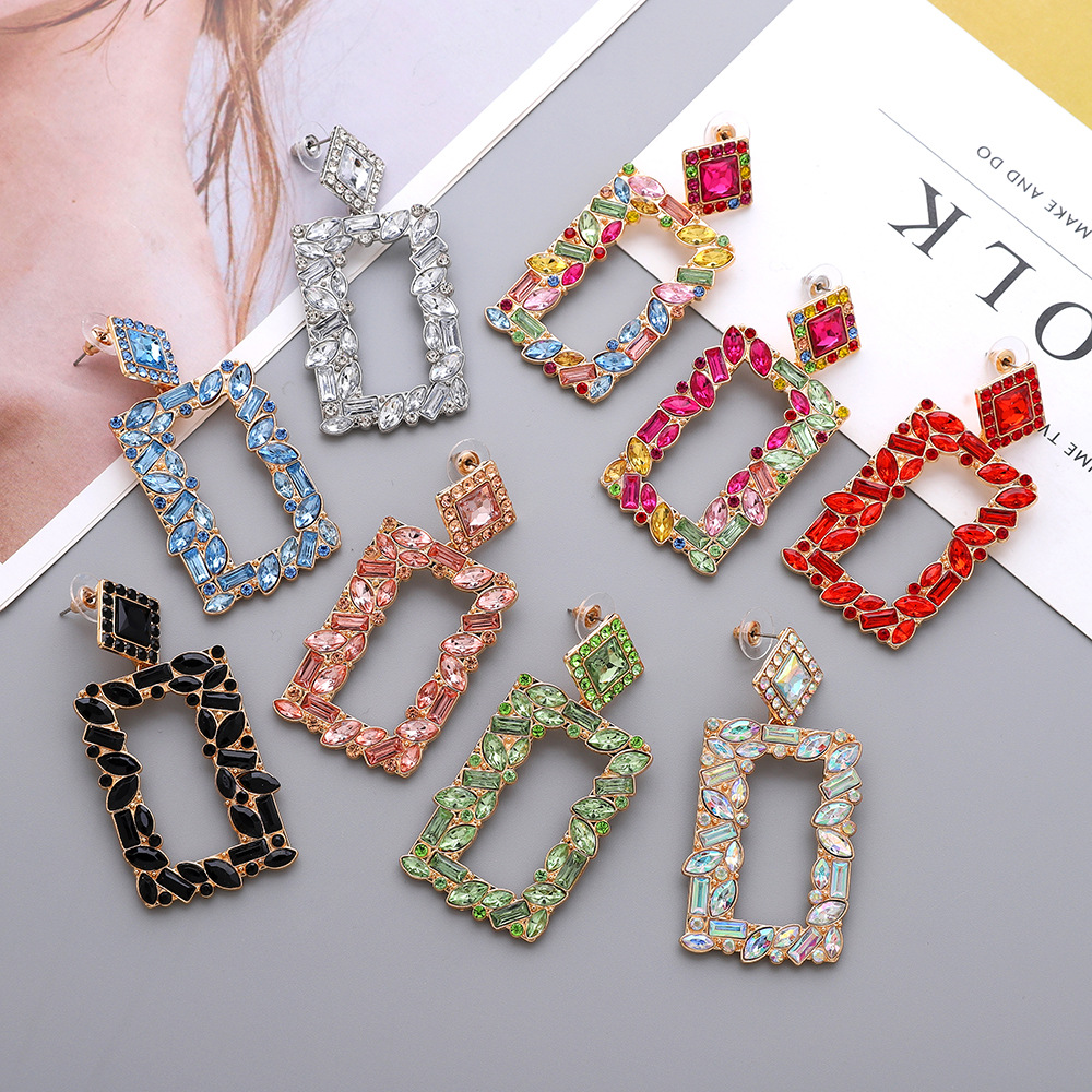 1 Pair Simple Style Square Alloy Inlay Rhinestones Women's Drop Earrings display picture 1