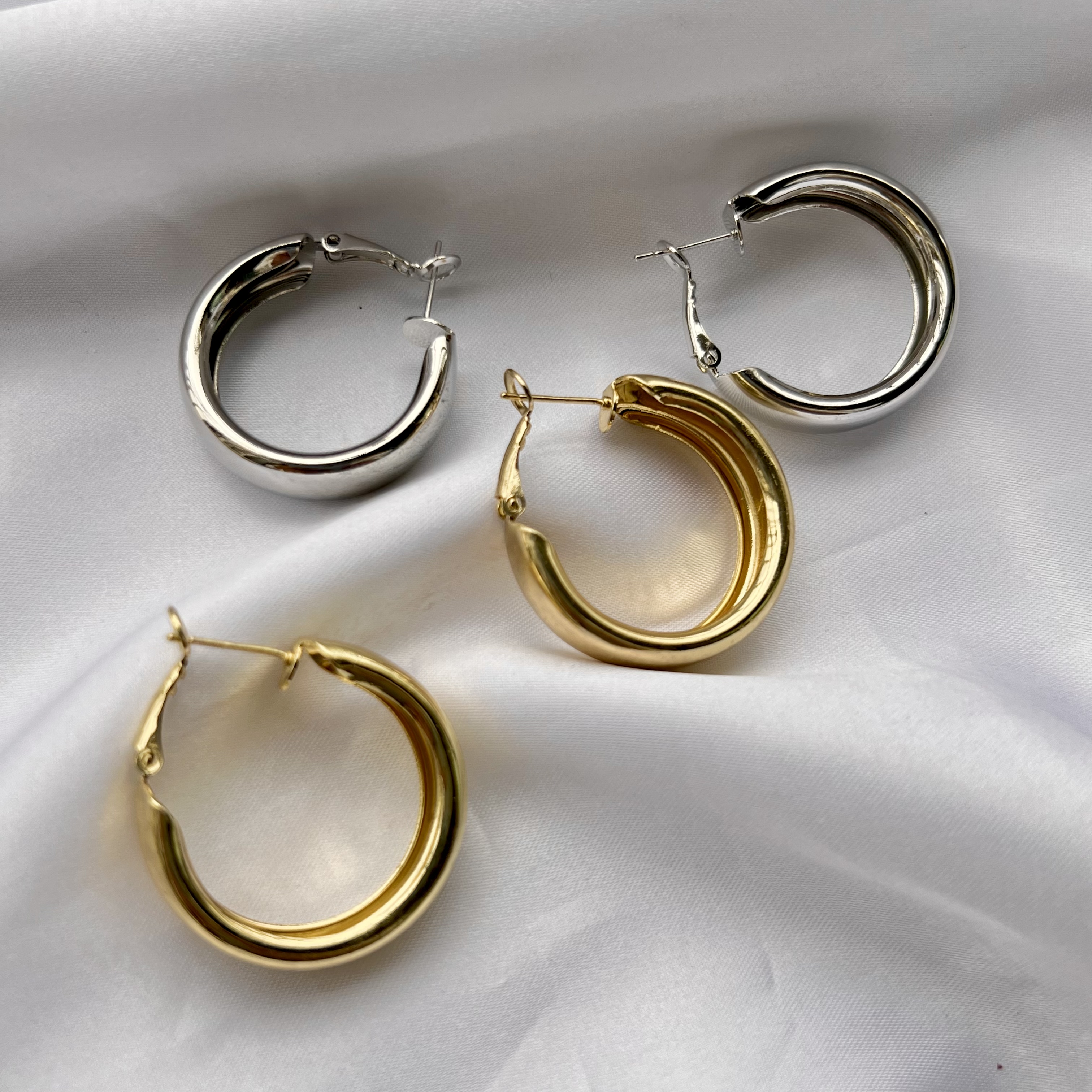 1 Pair Fashion Circle Alloy Plating Gold Plated Silver Plated Women's Earrings display picture 6