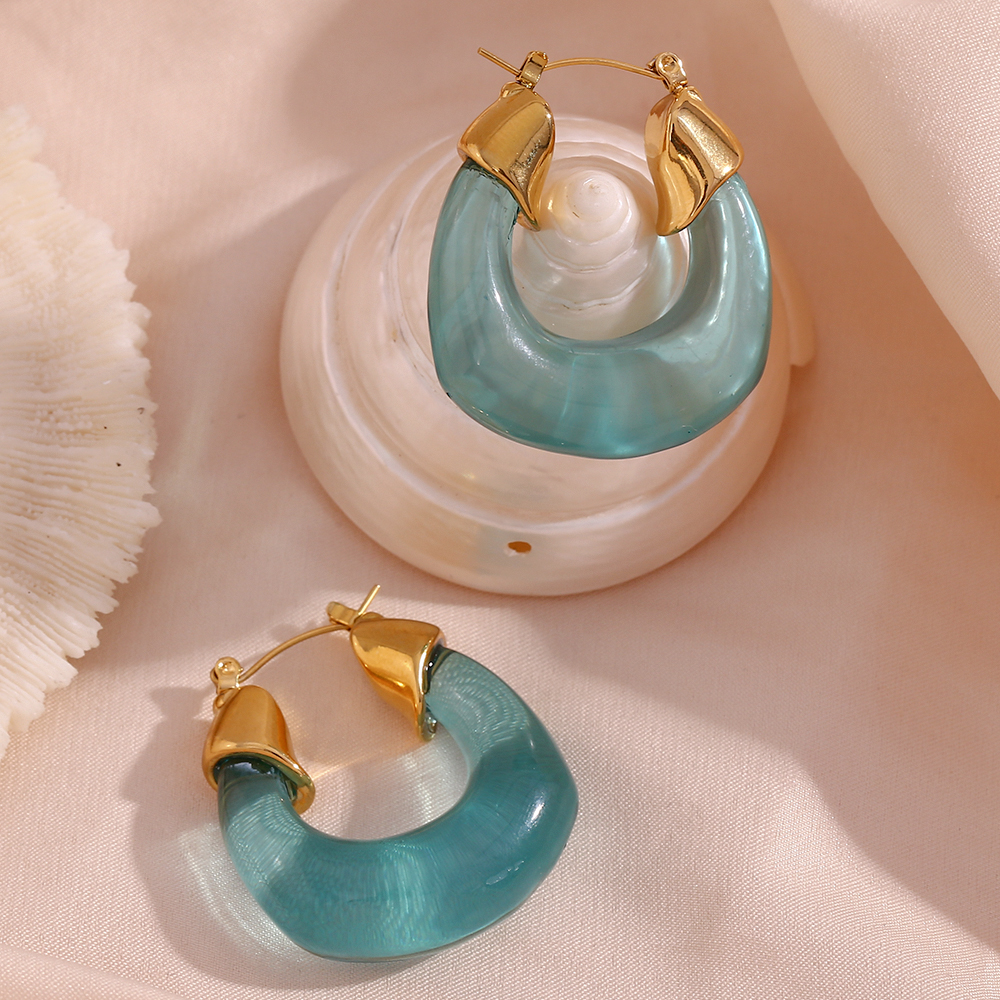 1 Pair Simple Style U Shape Stainless Steel Arylic Plating 18k Gold Plated Women's Hoop Earrings display picture 10
