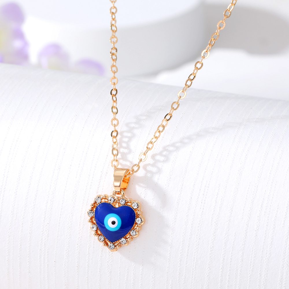 1 Piece Fashion Devil's Eye Alloy Inlay Artificial Diamond Women's Pendant Necklace display picture 3