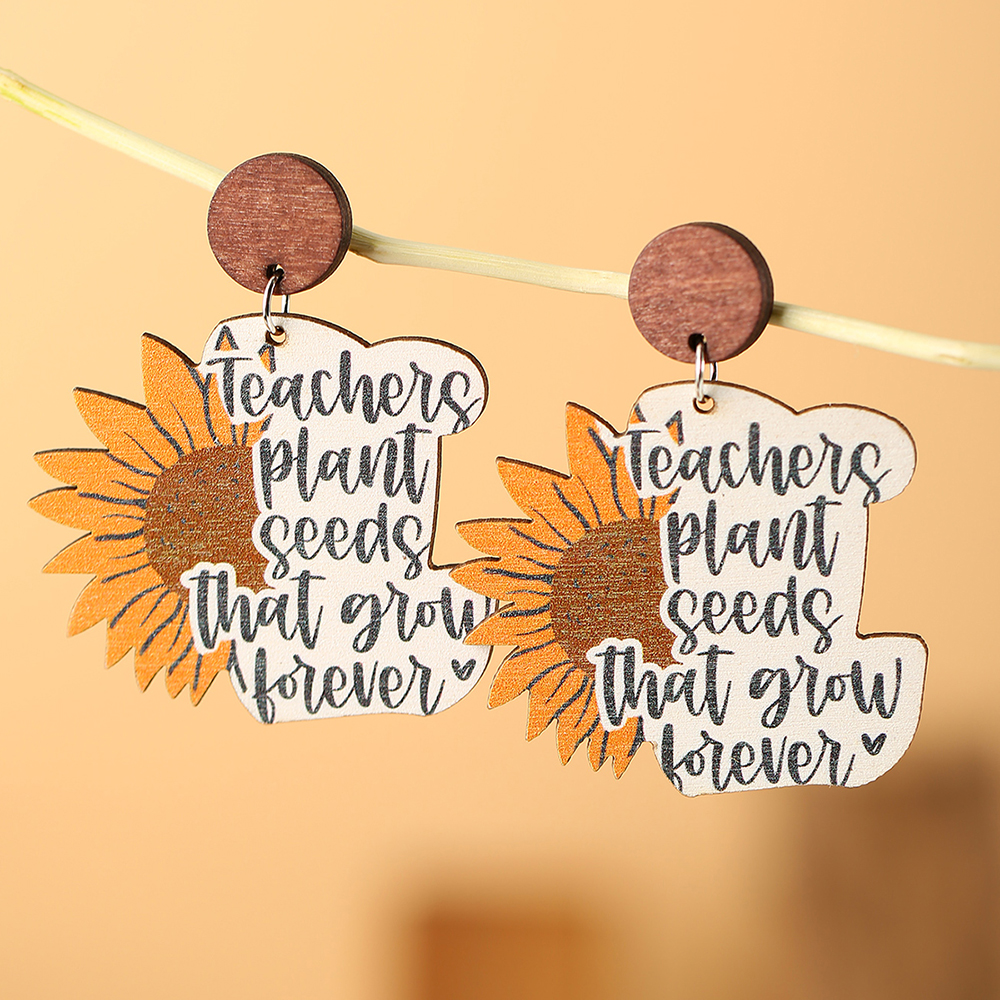 1 Pair Pastoral Sunflower Letter Wood Women's Drop Earrings display picture 5