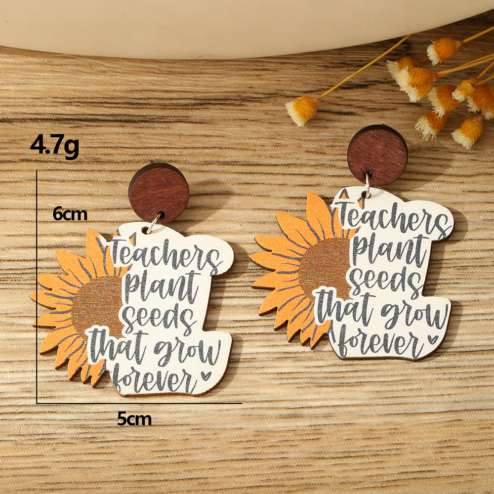1 Pair Pastoral Sunflower Letter Wood Women's Drop Earrings display picture 2