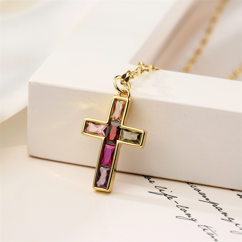 Fashion Cross Copper Plating Inlay Zircon Gold Plated Pendant Necklace display picture 8