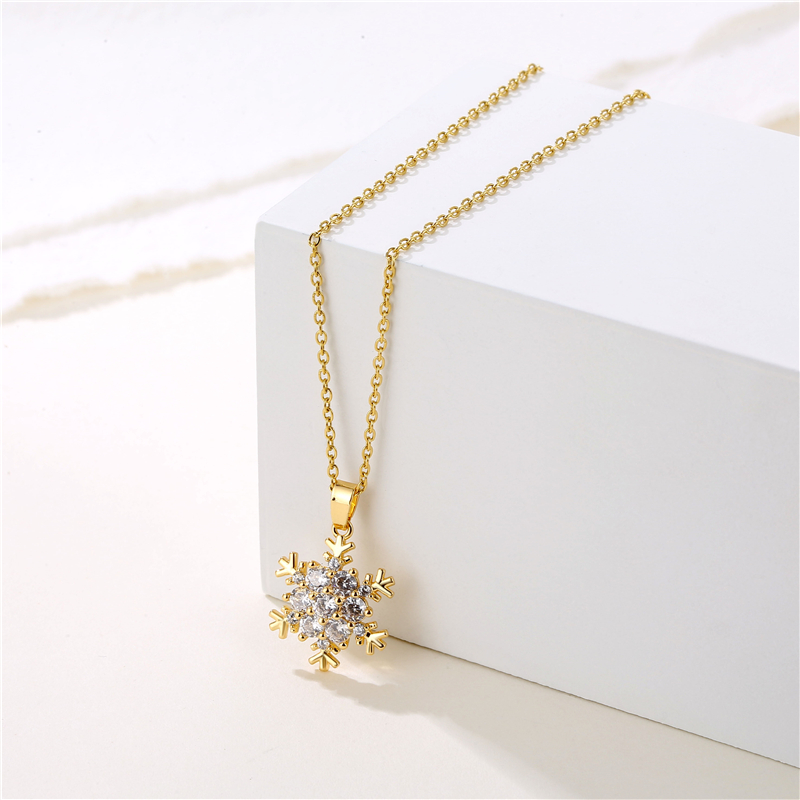 Stainless Steel Titanium Steel 18K Gold Plated Retro Plating Inlay Water Droplets Heart Shape Snowflake Zircon Pendant Necklace display picture 16
