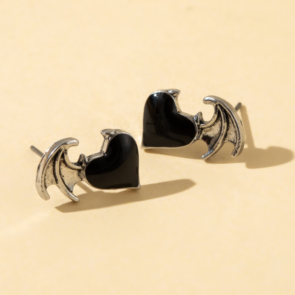 1 Pair Cool Style Heart Shape Wings Alloy Enamel Plating Women's Ear Studs display picture 3