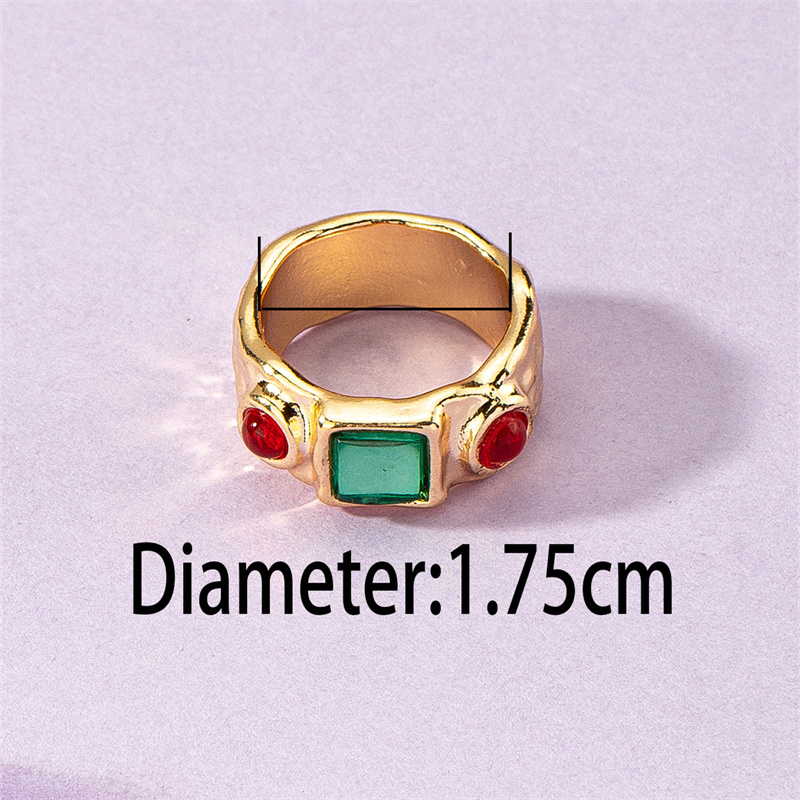 1 Piece Retro Round Alloy Inlay Zircon Women's Wide Band Ring display picture 6