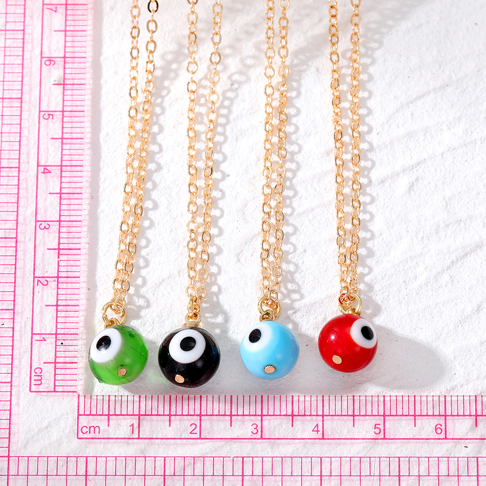 1 Piece Casual Devil's Eye Resin Women's Pendant Necklace display picture 10