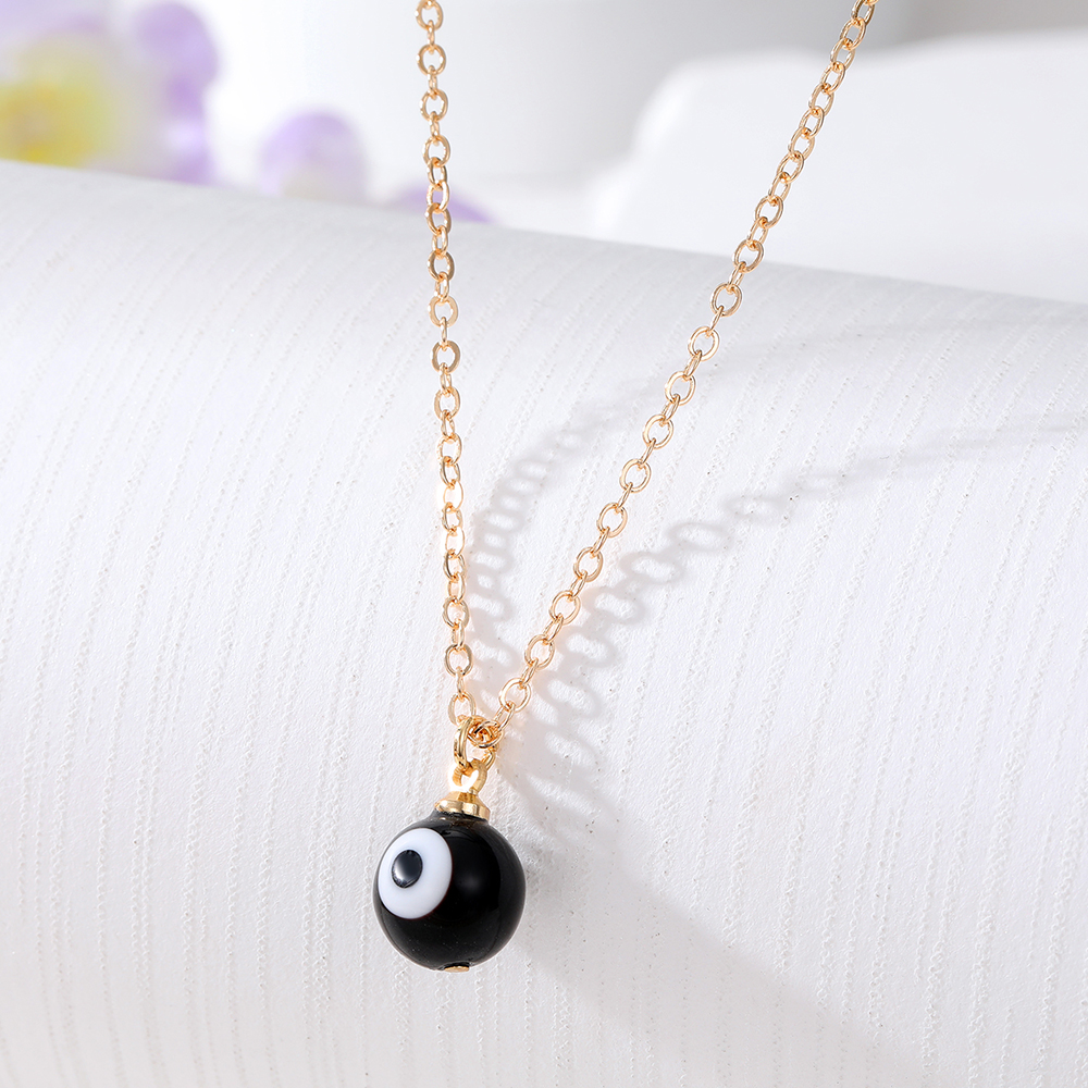 1 Piece Casual Devil's Eye Resin Women's Pendant Necklace display picture 6