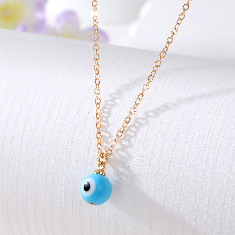 1 Piece Casual Devil's Eye Resin Women's Pendant Necklace display picture 5