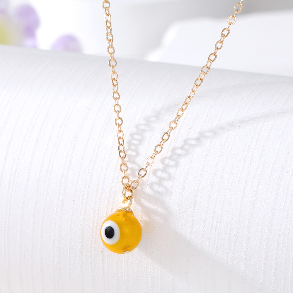 1 Piece Casual Devil's Eye Resin Women's Pendant Necklace display picture 2