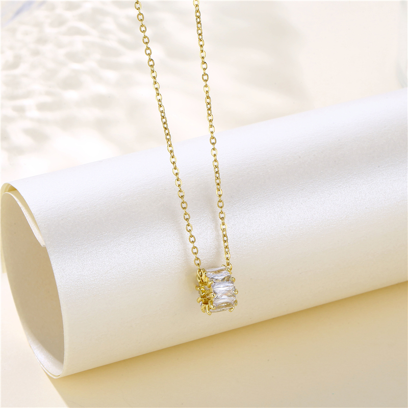 Stainless Steel Titanium Steel 18K Gold Plated Korean Style Plating Inlay Cross Swan Eye Zircon Pendant Necklace display picture 27