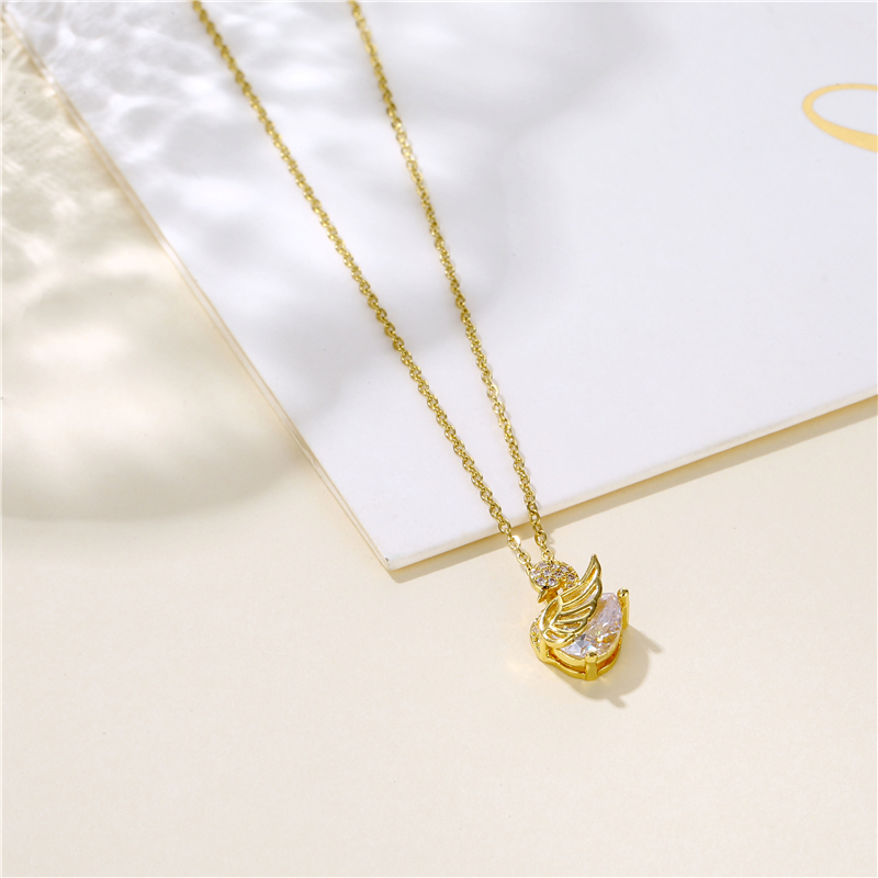 Stainless Steel Titanium Steel 18K Gold Plated Korean Style Plating Inlay Cross Swan Eye Zircon Pendant Necklace display picture 12