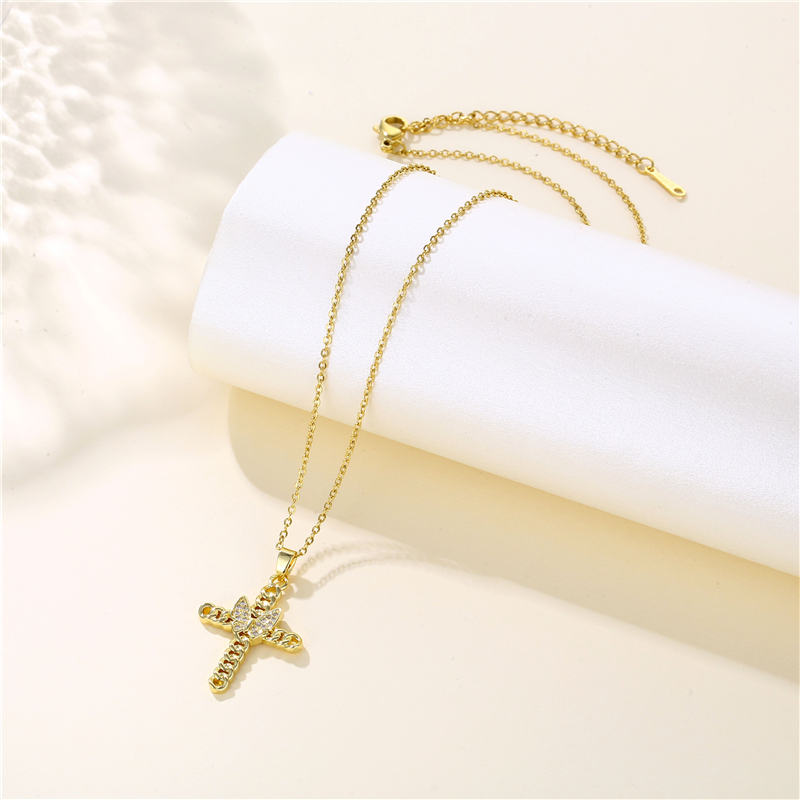 Stainless Steel Titanium Steel 18K Gold Plated Korean Style Plating Inlay Cross Swan Eye Zircon Pendant Necklace display picture 30