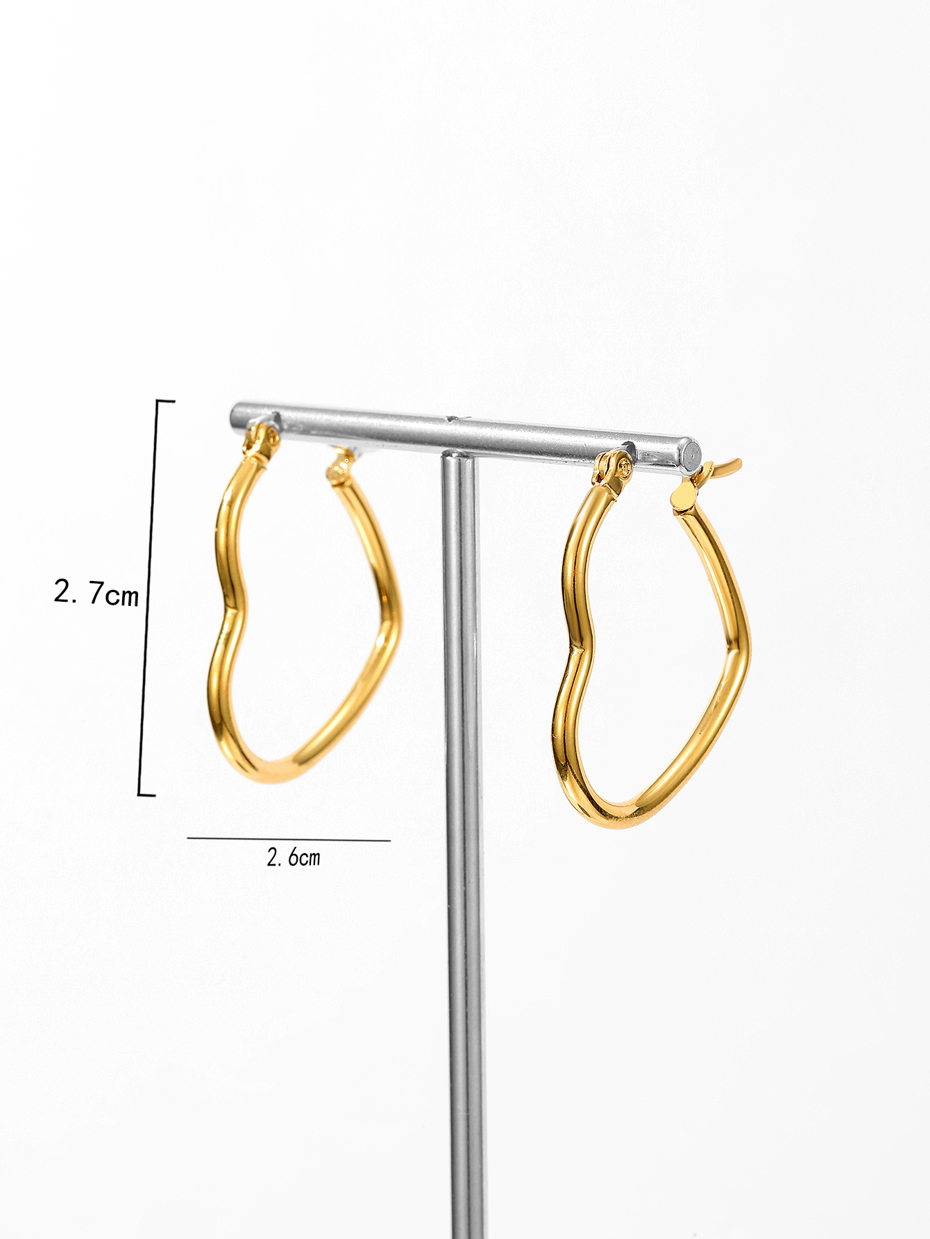 1 Paar Einfacher Stil Herzform Überzug 201 Edelstahl 18 Karat Vergoldet Ohrringe display picture 10