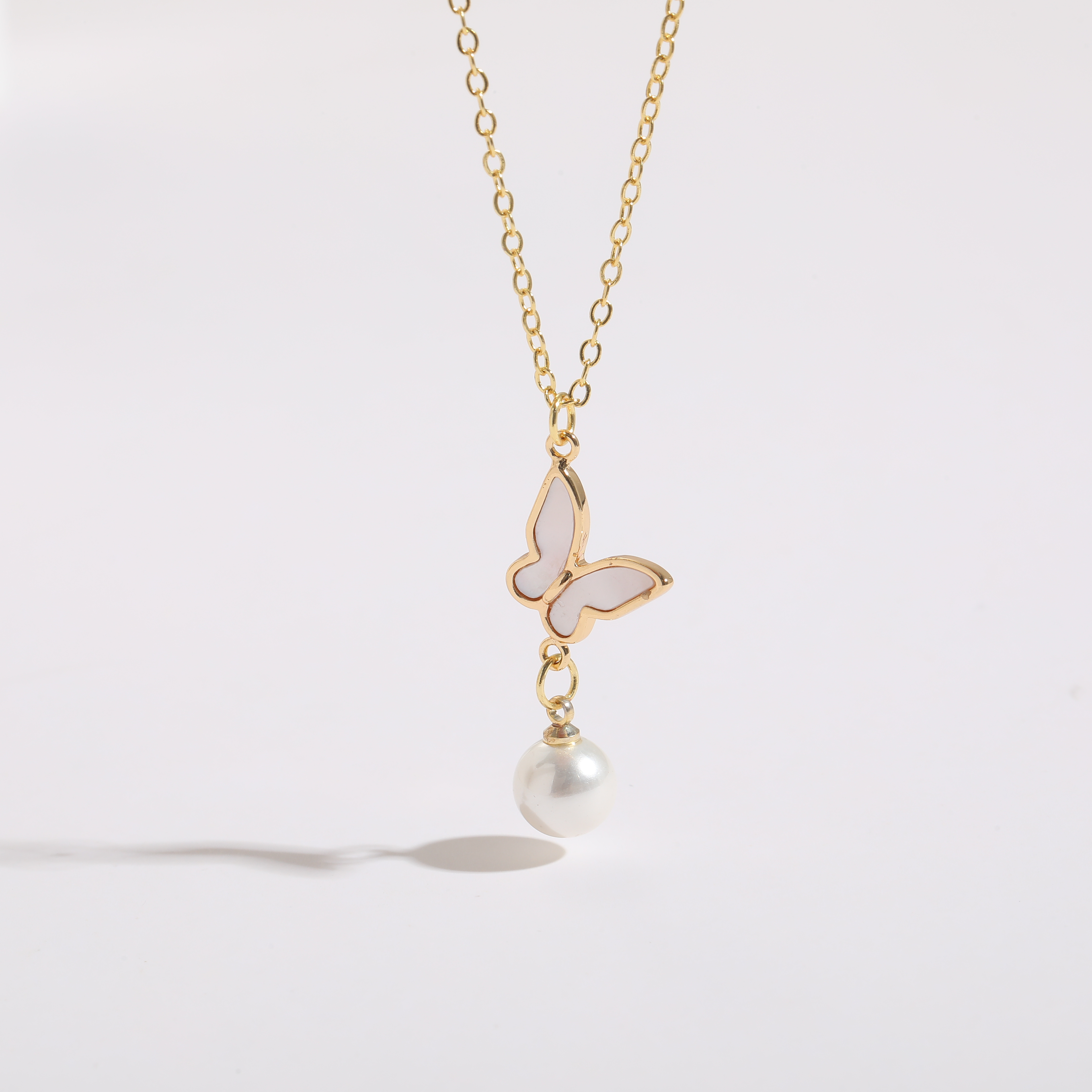 1 Stück Koreanische Art Stern Schmetterling Kupfer Perle Überzug Inlay Hülse 14 Karat Vergoldet Halskette Mit Anhänger display picture 4