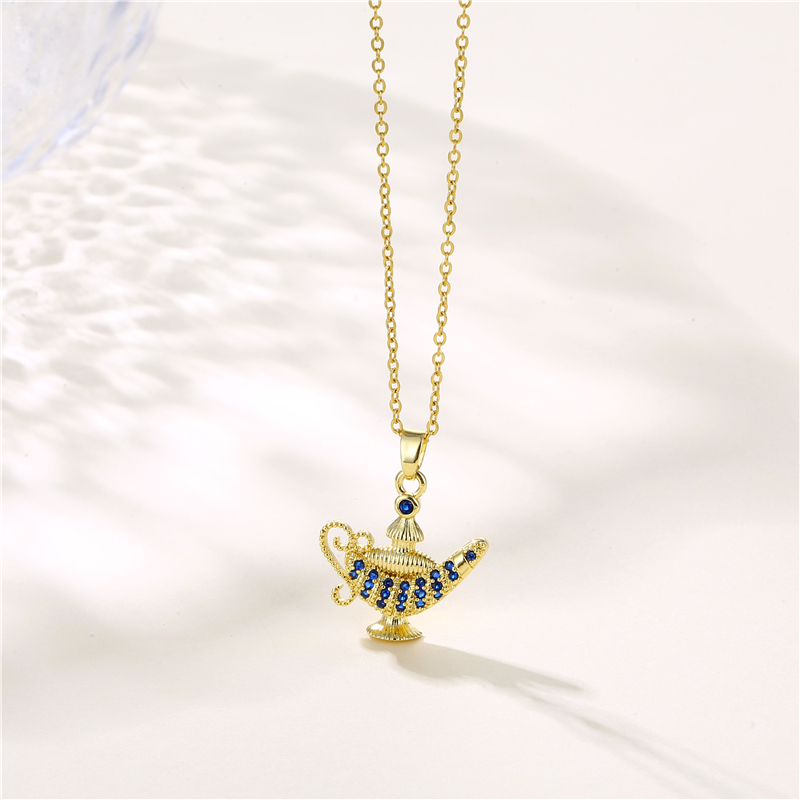 Copper 18K Gold Plated Artistic Plating Inlay House Teapot Butterfly Zircon Pendant Necklace display picture 4