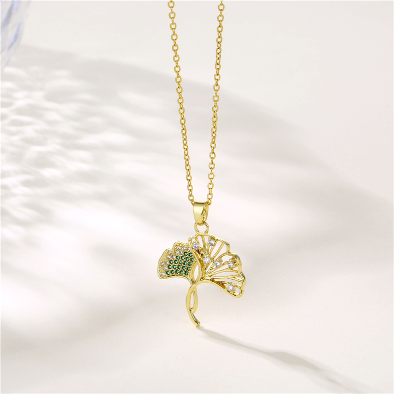 Copper 18K Gold Plated Artistic Plating Inlay House Teapot Butterfly Zircon Pendant Necklace display picture 8