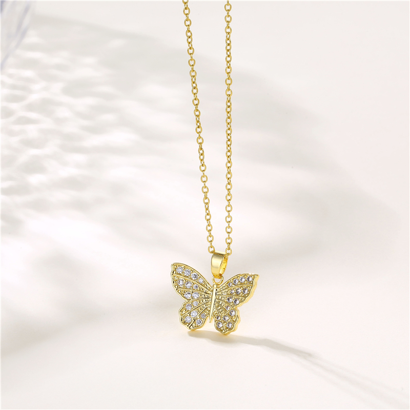 Copper 18K Gold Plated Artistic Plating Inlay House Teapot Butterfly Zircon Pendant Necklace display picture 26