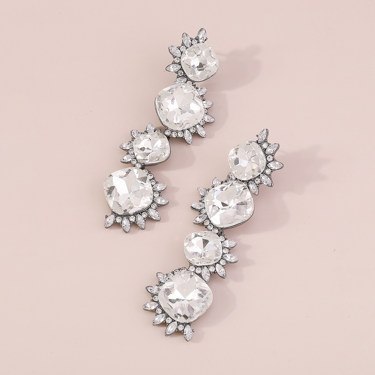 Wholesale Jewelry 1 Pair Simple Style Water Droplets Alloy Rhinestone Rhinestones Drop Earrings display picture 6