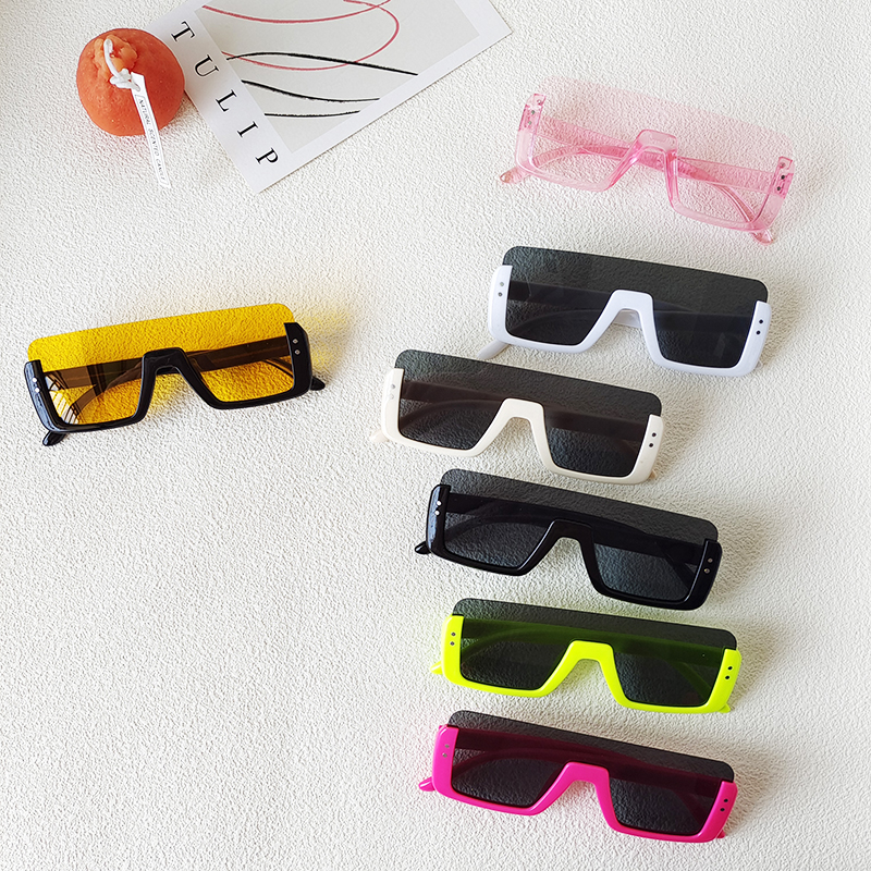 Ins Style Solid Color Pc Resin Square Half Frame Kids Sunglasses display picture 3