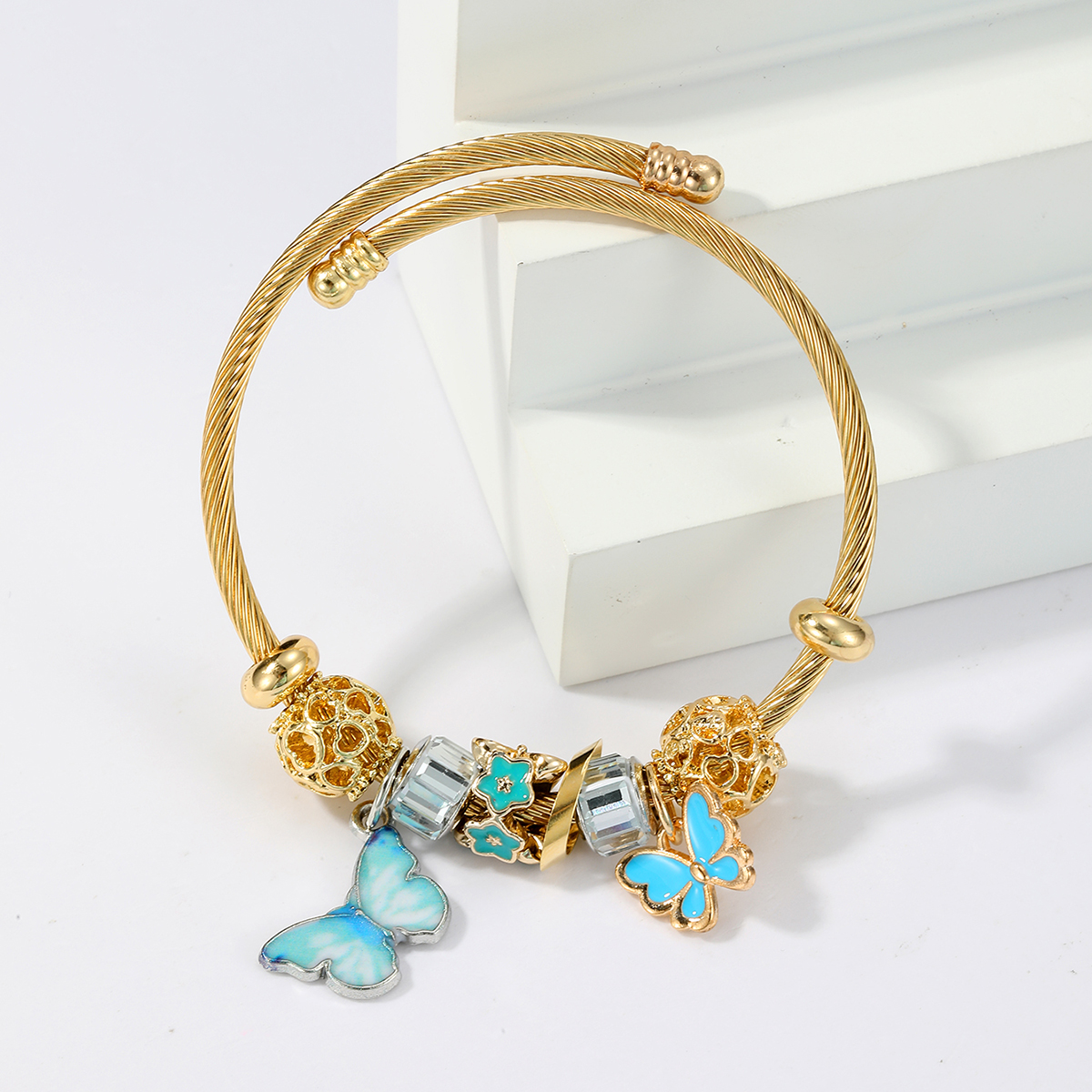 Simple Style Pentagram Ball Butterfly Stainless Steel 18K Gold Plated Resin Bangle In Bulk display picture 1