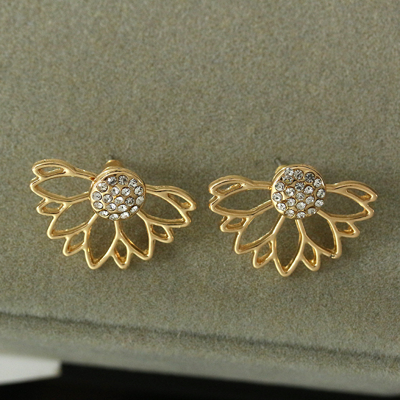 Wholesale Jewelry 1 Pair Simple Style Lotus Alloy Artificial Diamond Gold Plated Silver Plated Ear Studs display picture 7