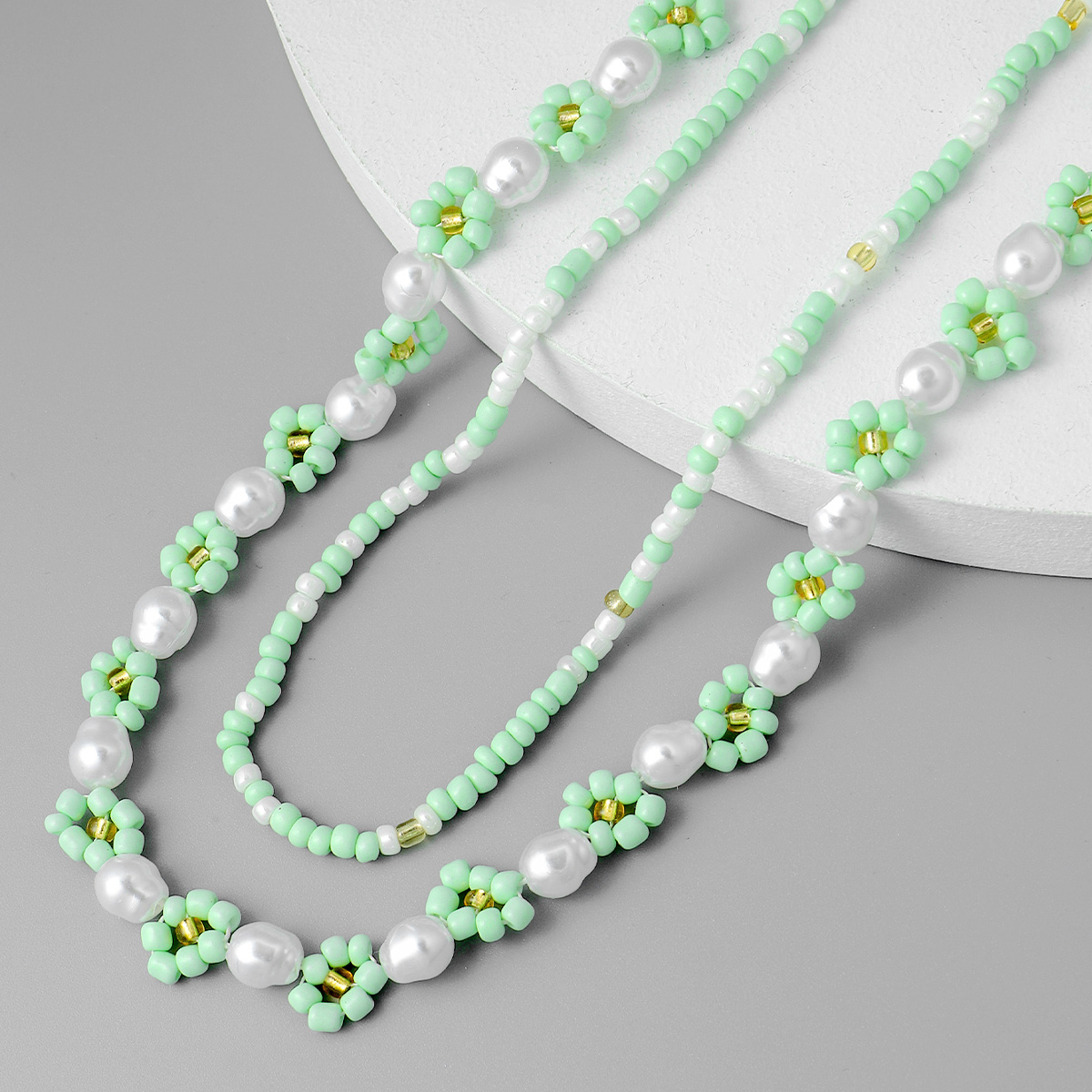 Bohemian Flower Plastic Beaded Pearl Women's Necklace display picture 2