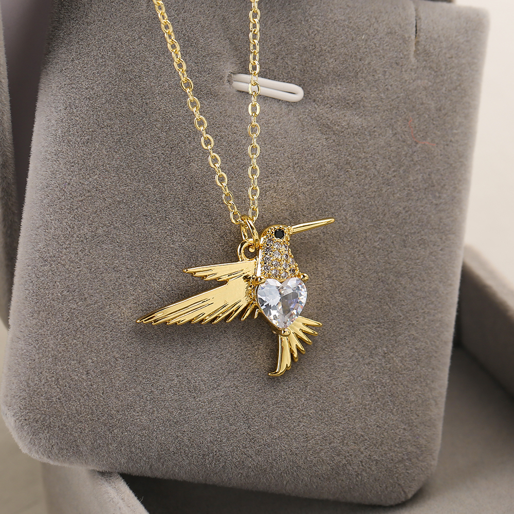 Simple Style Bird Copper Plating Inlay Zircon 18k Gold Plated Pendant Necklace display picture 4