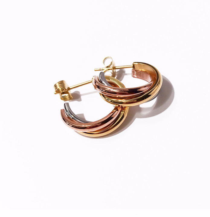 1 Pair Simple Style C Shape Plating Titanium Steel 18k Gold Plated Ear Studs display picture 1