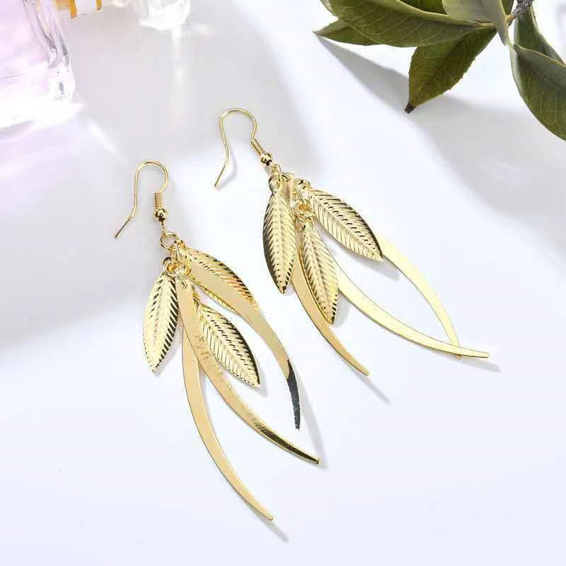 Wholesale Jewelry 1 Pair Retro Ethnic Style Leaf Leaves Alloy Gold Plated Silver Plated Drop Earrings display picture 6
