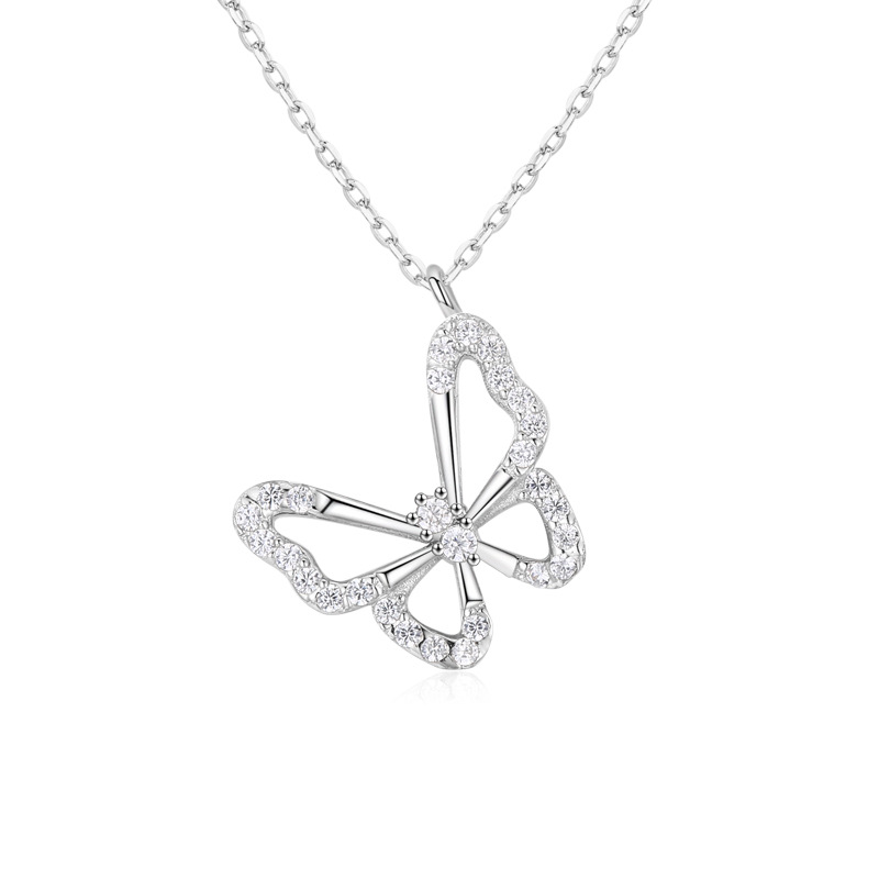 Simple Style Butterfly Copper Plating Hollow Out Inlay Artificial Diamond White Gold Plated Pendant Necklace display picture 2