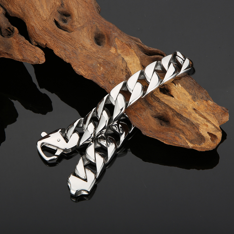 1 Piece Simple Style Solid Color Titanium Steel Men's Bracelets display picture 3