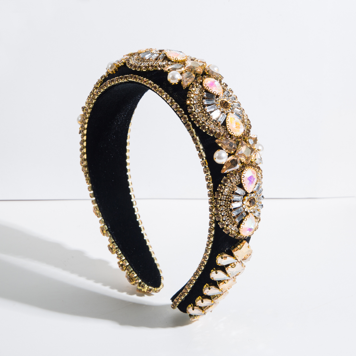 Vintage Style Baroque Style U Shape Cloth Inlay Crystal Rhinestones Hair Band display picture 4