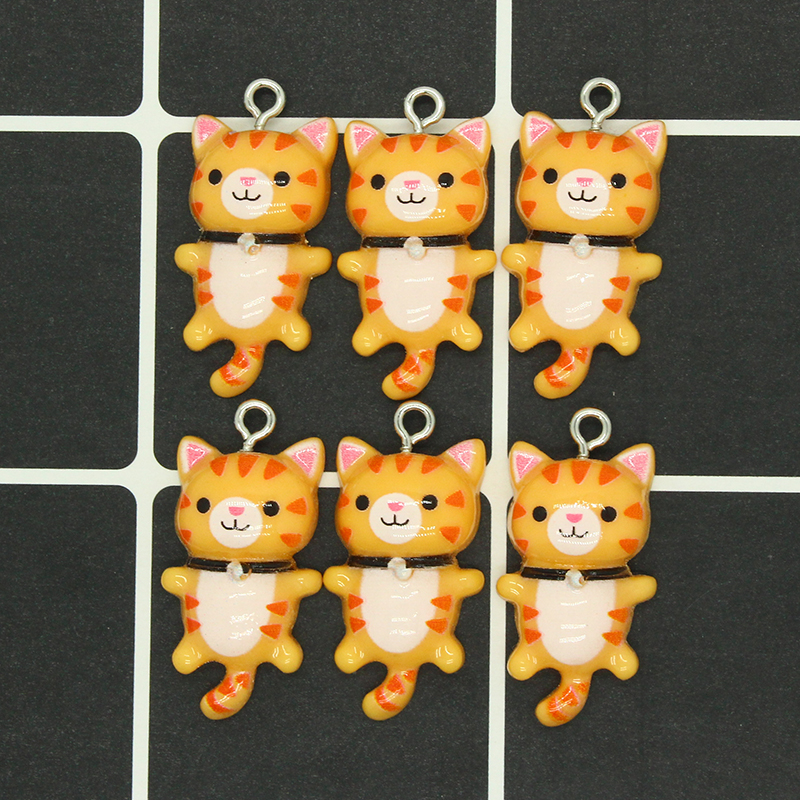 Cute Cat Resin Pendants display picture 2