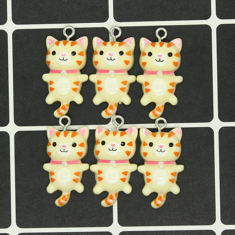Cute Cat Resin Pendants display picture 9