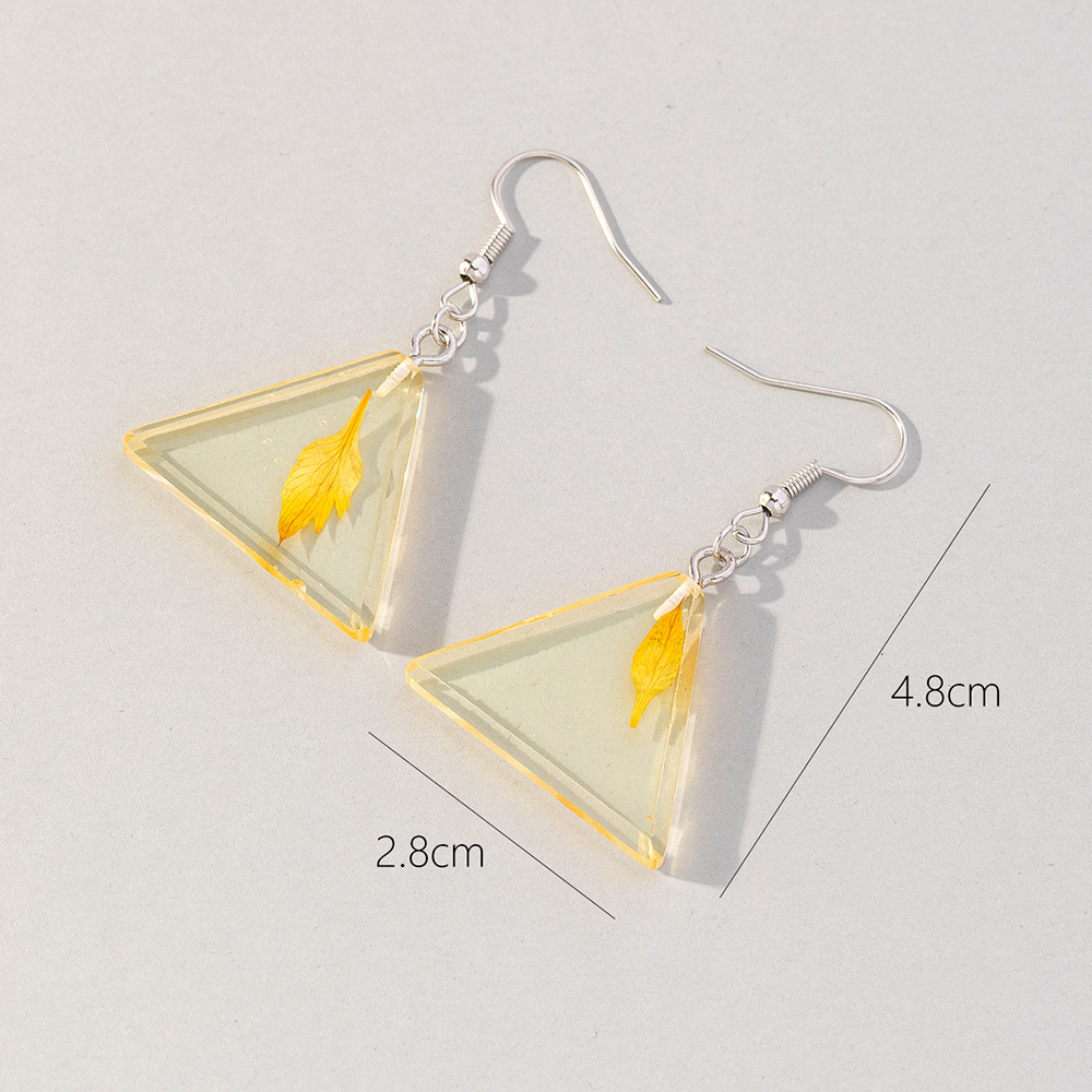 Wholesale Jewelry 1 Pair Korean Style Triangle Leaves Arylic Drop Earrings display picture 4