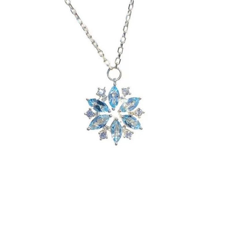 Simple Style Snowflake Imitation Diamond Alloy Rhinestone Plating Inlay Artificial Rhinestones Silver Plated Women's Pendant Necklace display picture 4