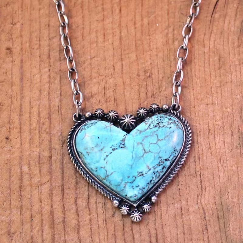 Style Ethnique Forme De Cœur Alliage La Pierre Naturelle Chaîne Incruster Turquoise Femmes Pendentif display picture 1