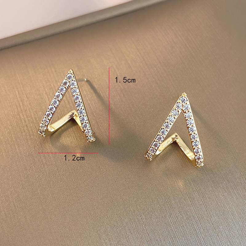 1 Pair Shiny Triangle Inlay Alloy Zircon Ear Studs display picture 3
