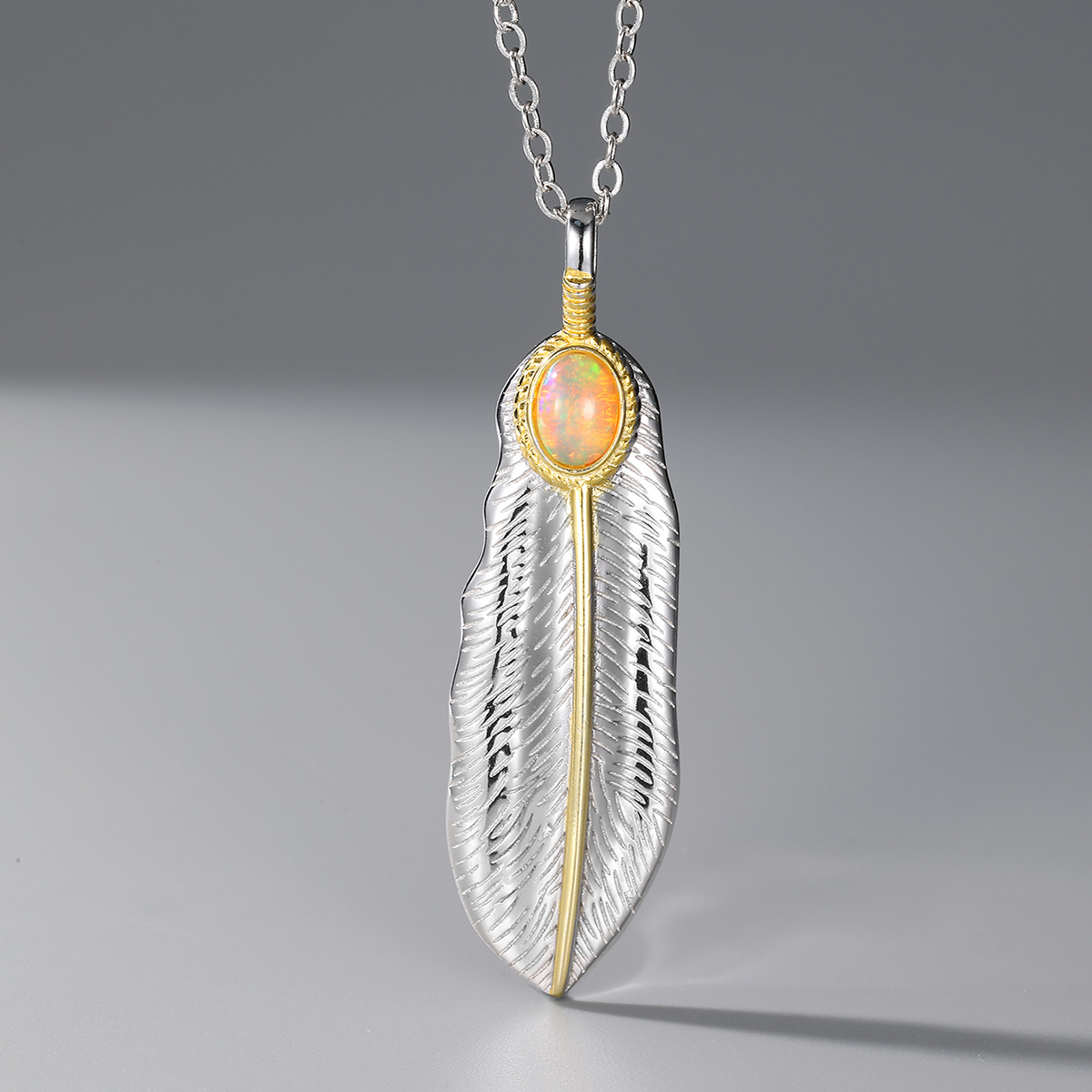 Vintage Style Oval Feather Sterling Silver Plating Inlay Artificial Gemstones 18k Gold Plated Pendant Necklace display picture 17