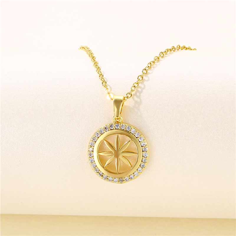 Stainless Steel Titanium Steel 18K Gold Plated Artistic Plating Inlay Geometric Circle Flower Zircon Pendant Necklace display picture 9
