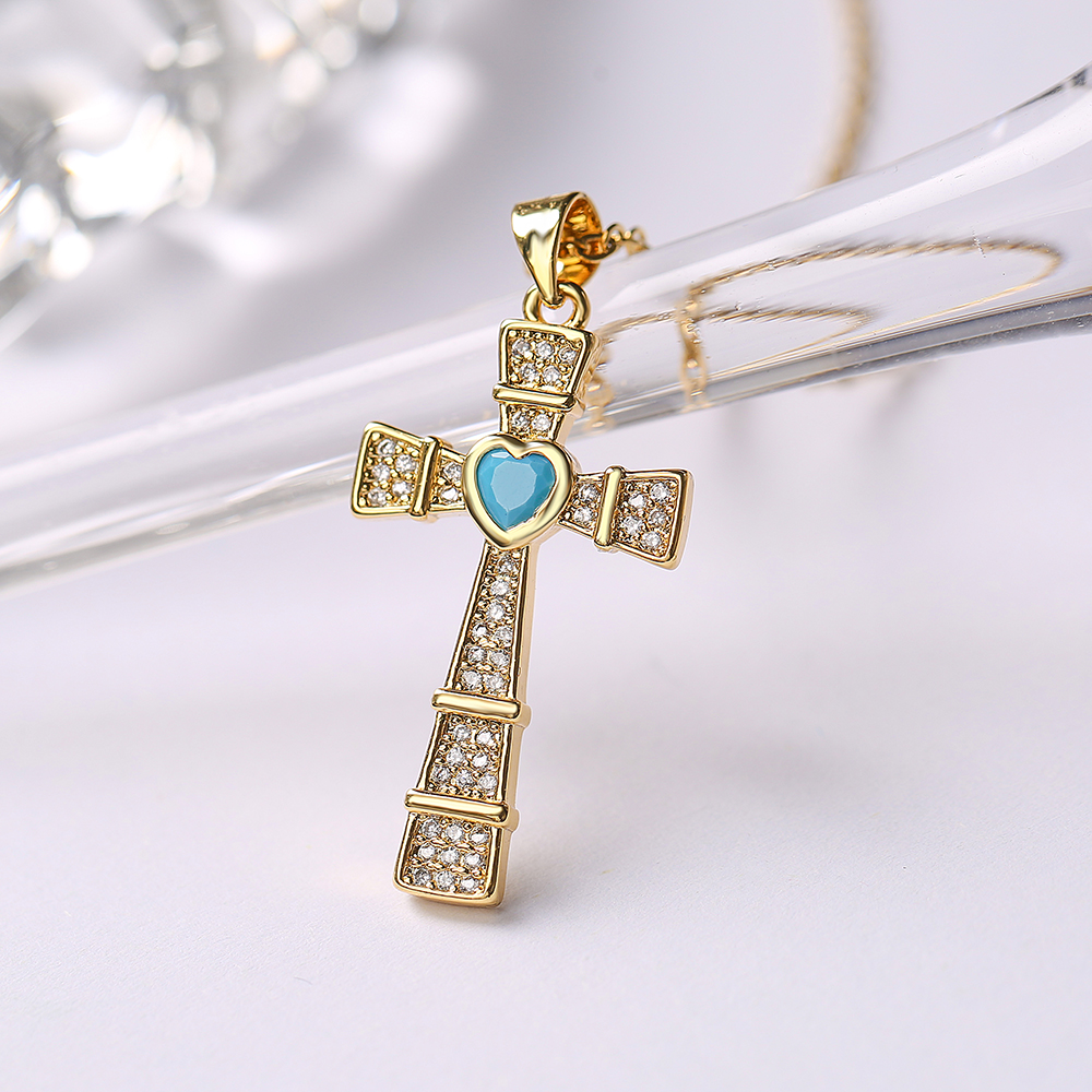 Ins Style Cross Copper Plating Inlay Zircon 18k Gold Plated Pendant Necklace display picture 4